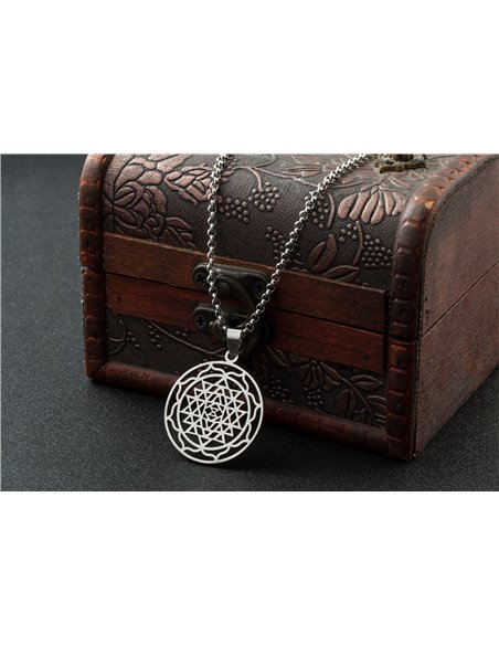 A714 - SRI YANTRA