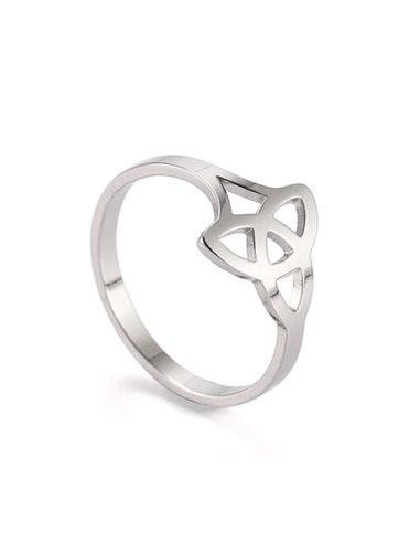 BA103 Anillo Triqueta